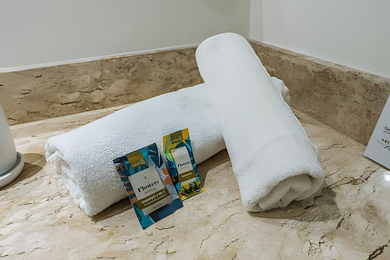 M2/104-Ao lado do Albert Einstein e MorumBIS