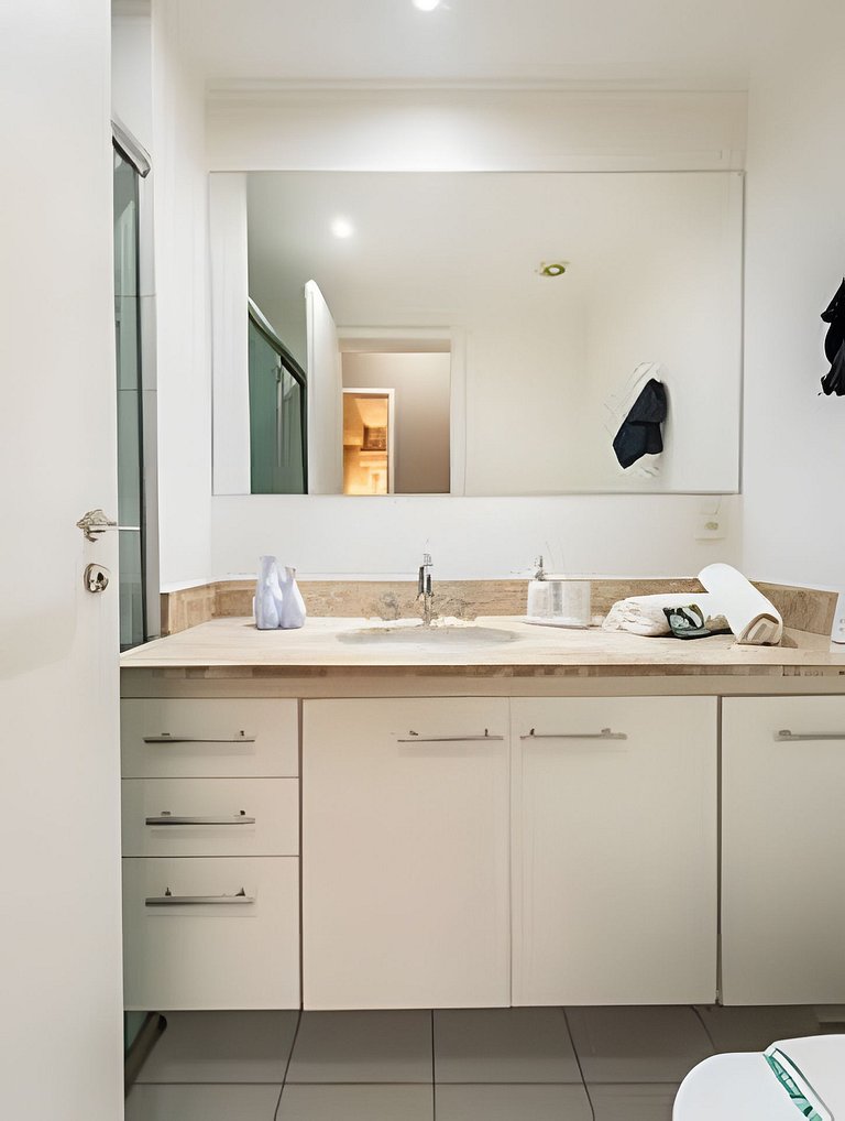 M2/104-Ao lado do Albert Einstein e MorumBIS