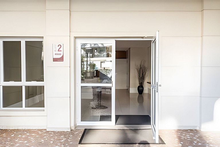 M2/104-Ao lado do Albert Einstein e MorumBIS