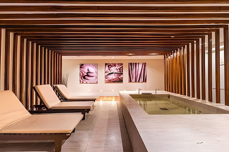 M2/104-Ao lado do Albert Einstein e MorumBIS