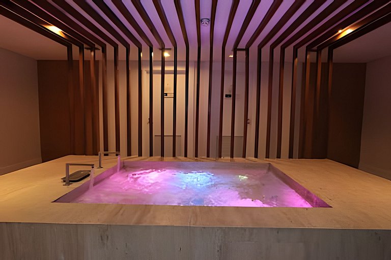 M2/104-Ao lado do Albert Einstein e MorumBIS