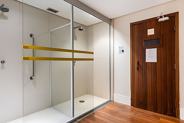 M2/104-Ao lado do Albert Einstein e MorumBIS