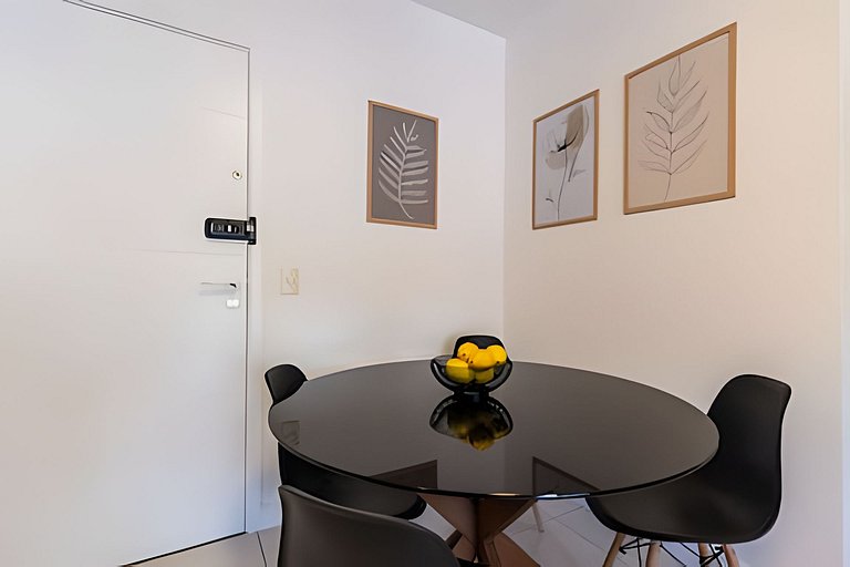 M3/206-2 quartos vista jardim garagem 200m Einsten