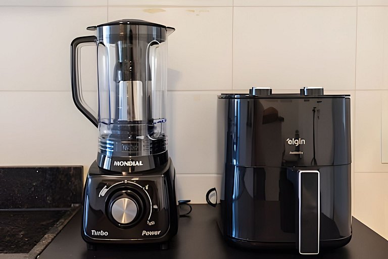 M3/206-2 quartos vista jardim garagem 200m Einsten