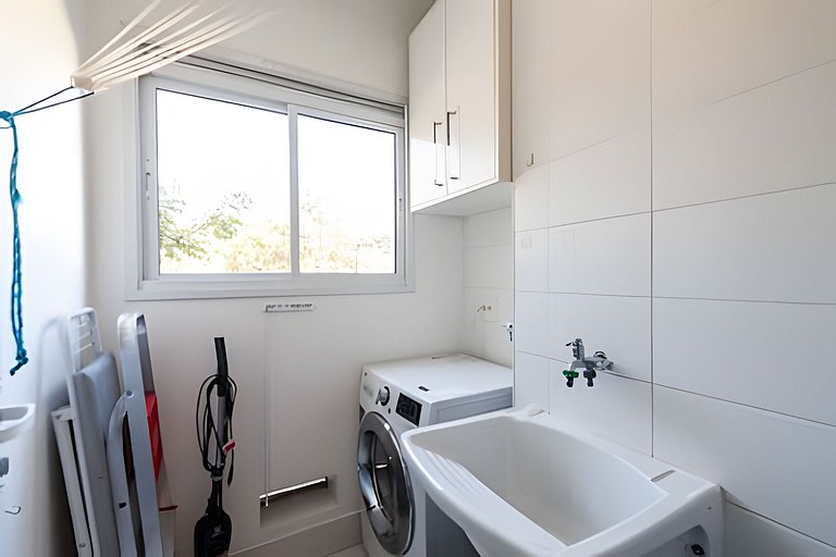 M3/206-2 quartos vista jardim garagem 200m Einsten