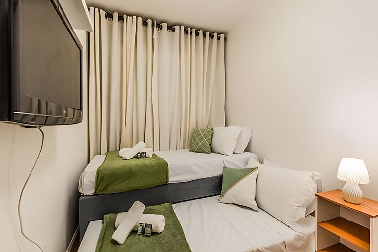 A6/412-Duplex 2 Quartos MorumBIS e Albert Einstein