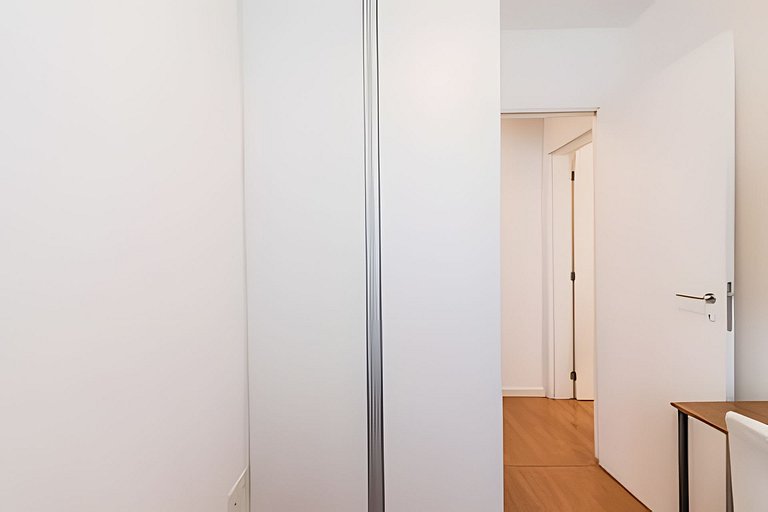 A6/412-Duplex 2 Quartos MorumBIS e Albert Einstein