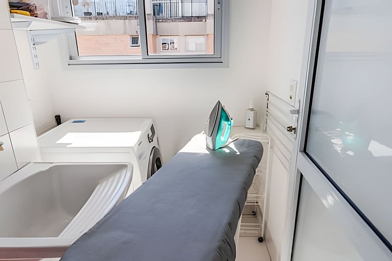 A6/412-Duplex 2 Quartos MorumBIS e Albert Einstein