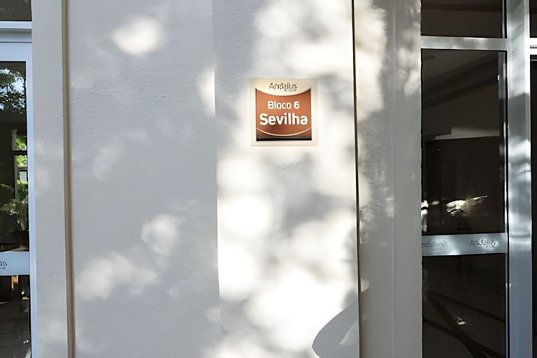 A6/412-Duplex 2 Quartos MorumBIS e Albert Einstein