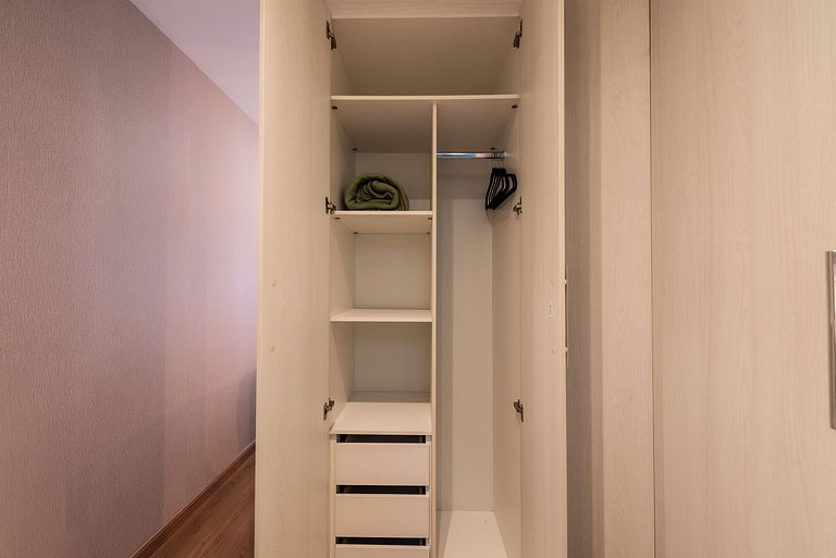 M2/308-Apto ao lado do Albert Einstein e MorumBIS