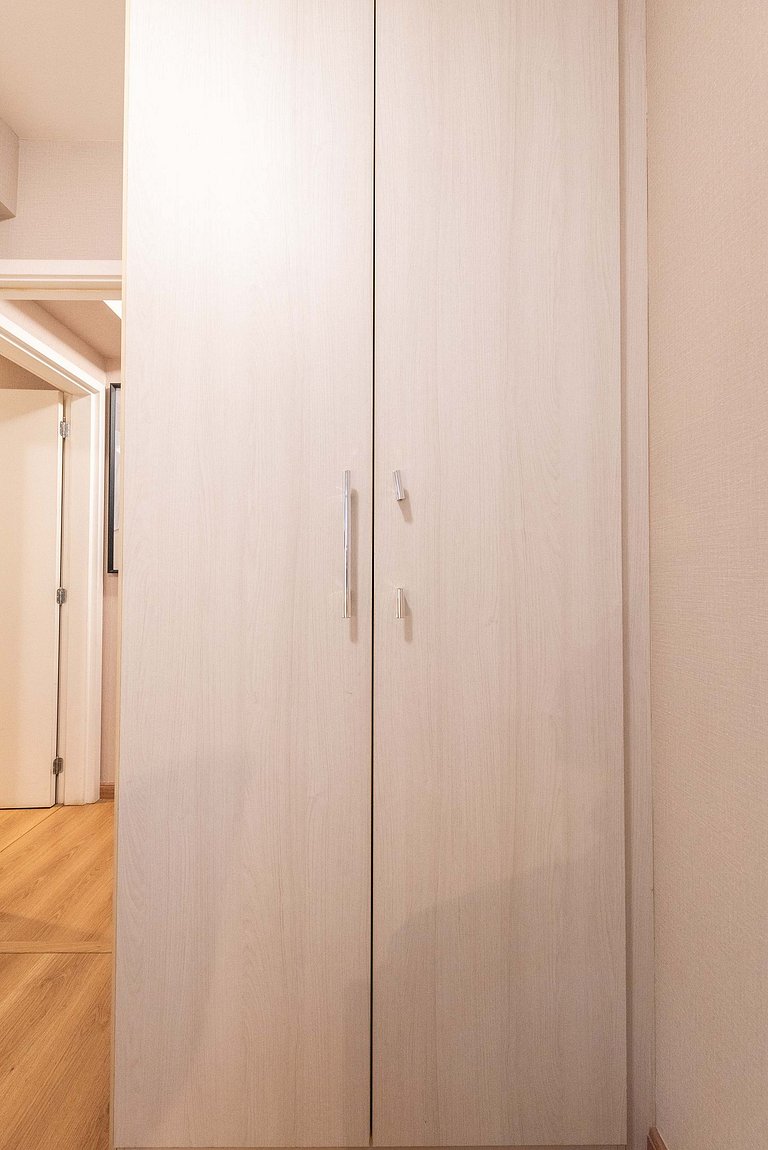 M2/308-Apto ao lado do Albert Einstein e MorumBIS