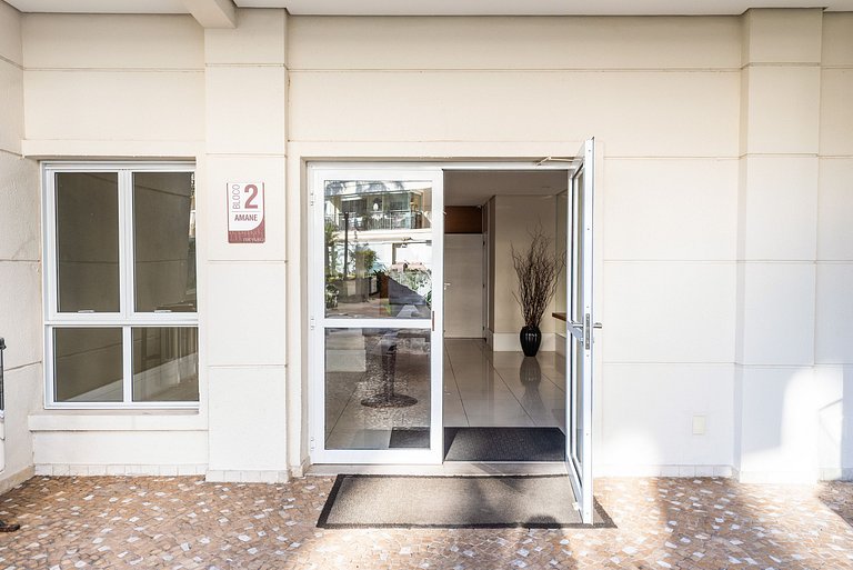 M2/308-Apto ao lado do Albert Einstein e MorumBIS