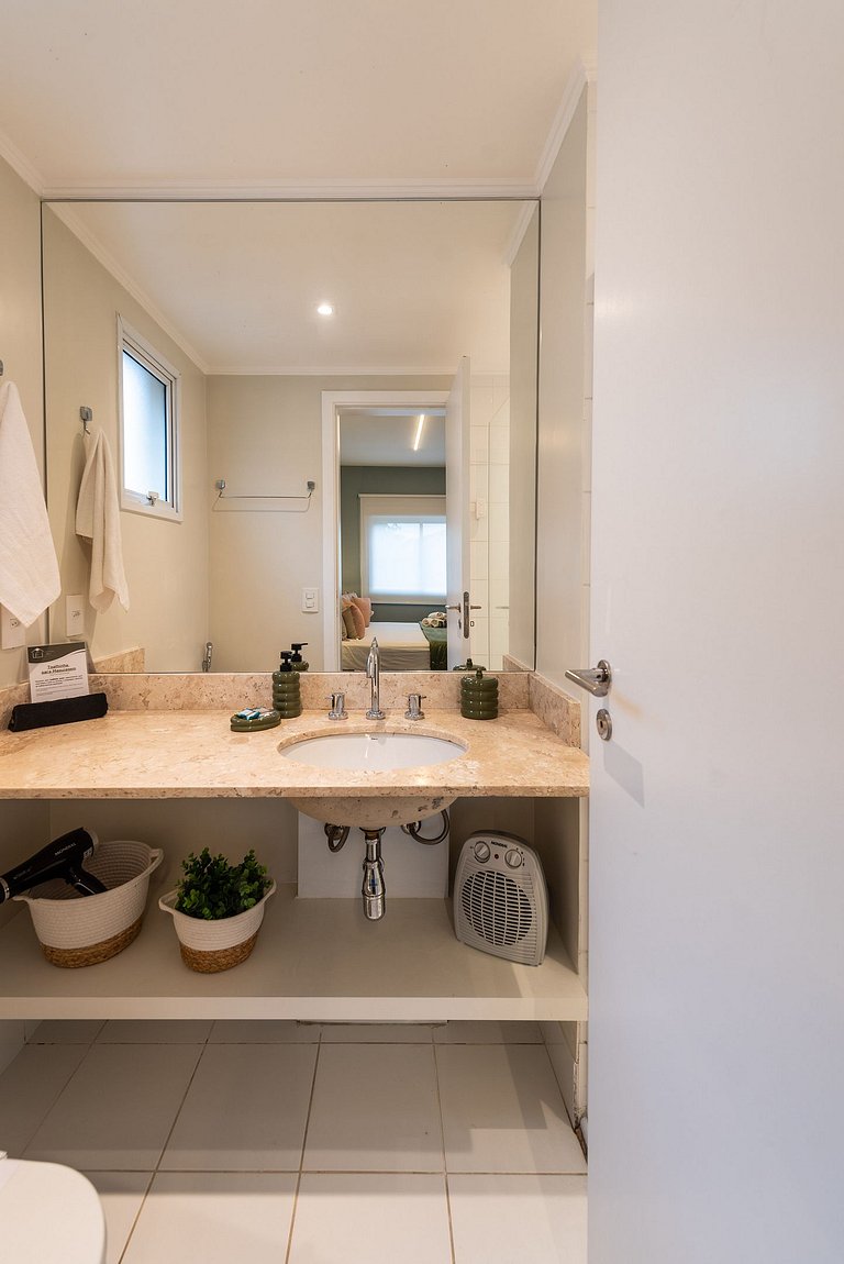 A5/104-Apto Einstein para 6 pessoas com cama King