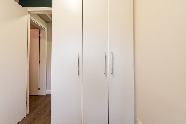 A5/104-Apto Einstein para 6 pessoas com cama King