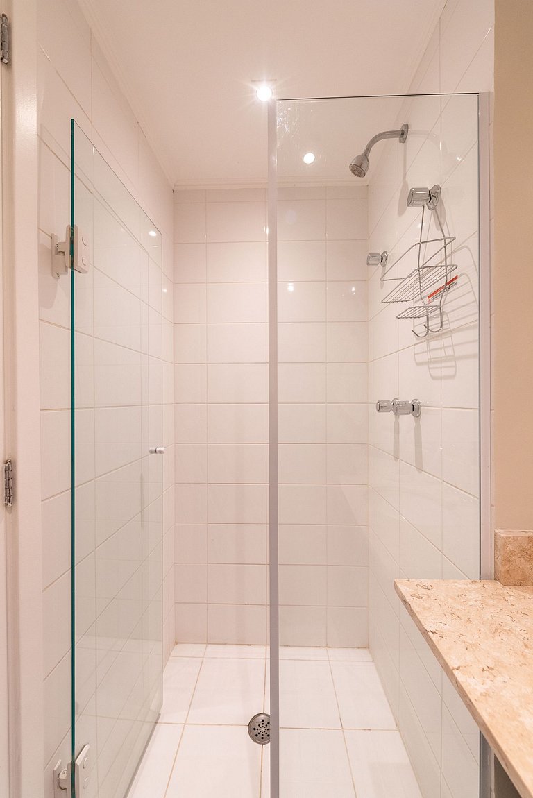 A5/104-Apto Einstein para 6 pessoas com cama King