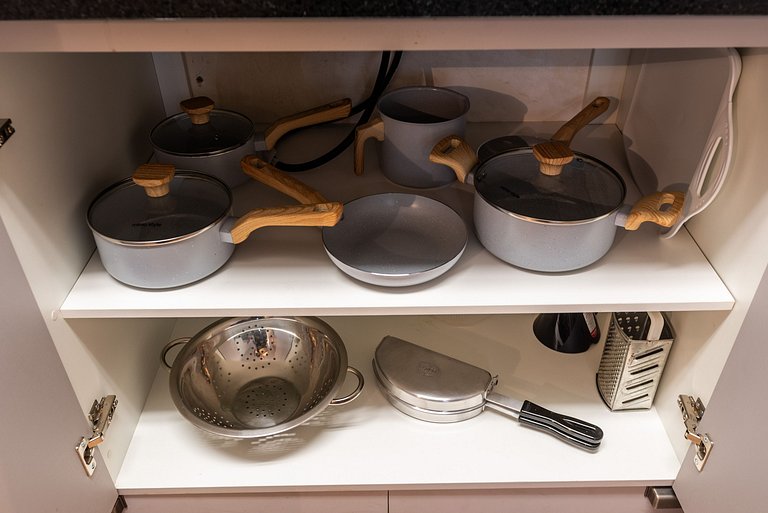 MM/1204-Flat 2Q com Ar+Vaga Grátis Perto Congonhas