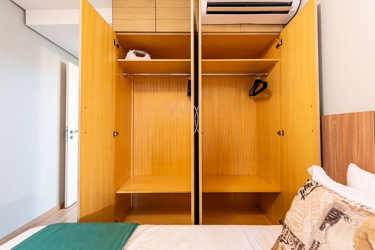 MM/1204-Mercure Times Square com 2 quartos+Vaga+Ar