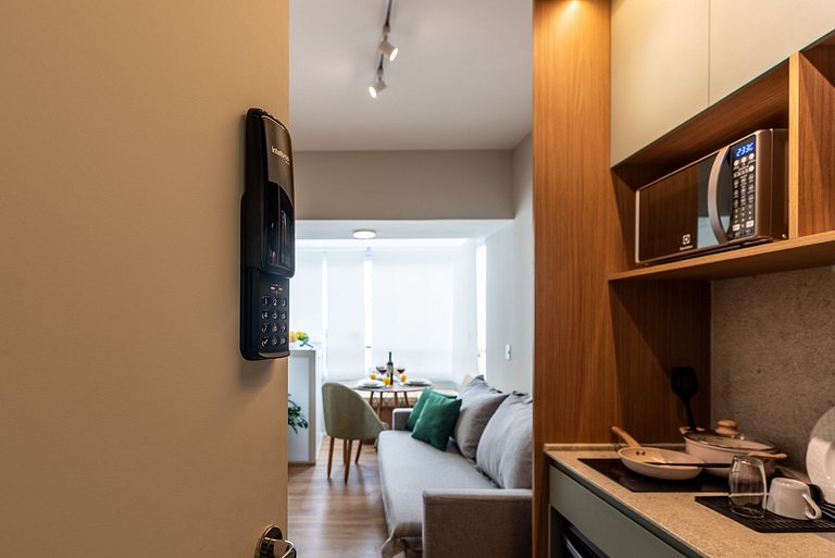 VB/612-2 min Faria Lima+Quarto pvt+A/C+Lava&Seca