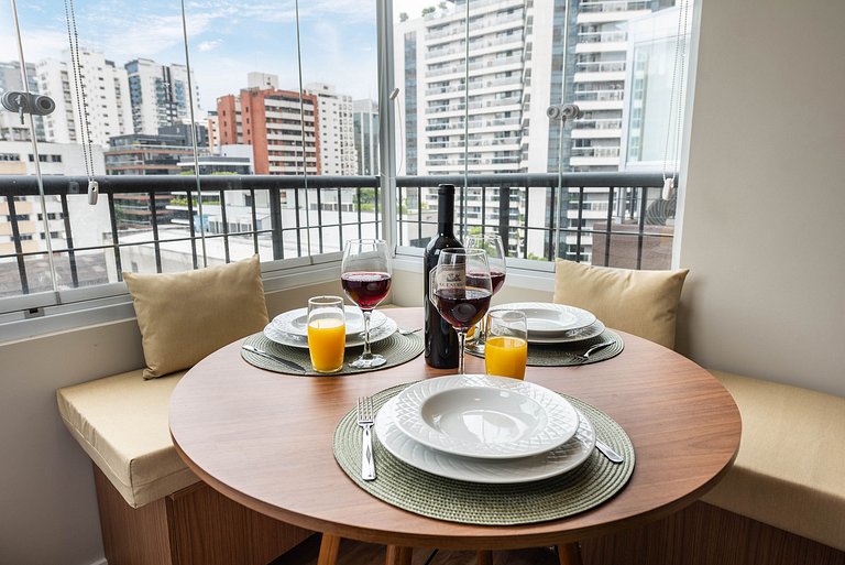 VB/612-2 min Faria Lima+Quarto pvt+A/C+Lava&Seca