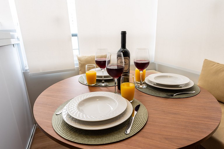 VB/612-2 min Faria Lima+Quarto pvt+A/C+Lava&Seca