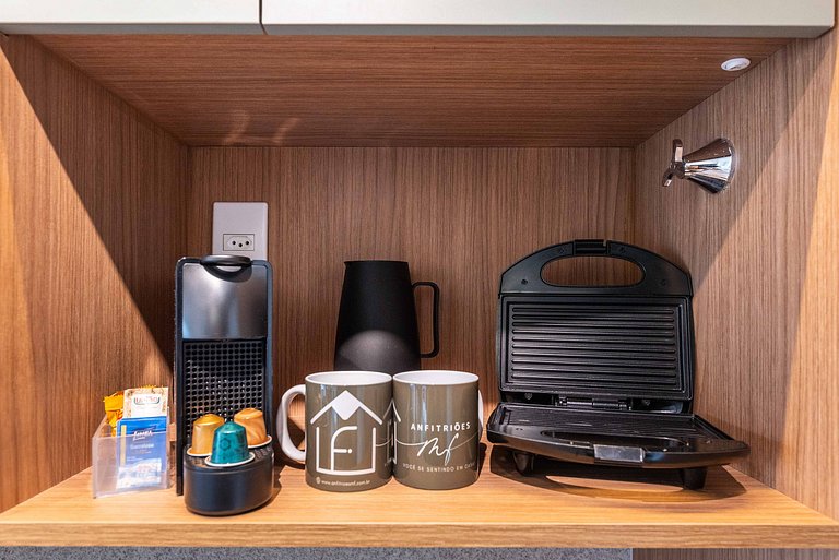 VB/612-2 min Faria Lima+Quarto pvt+A/C+Lava&Seca