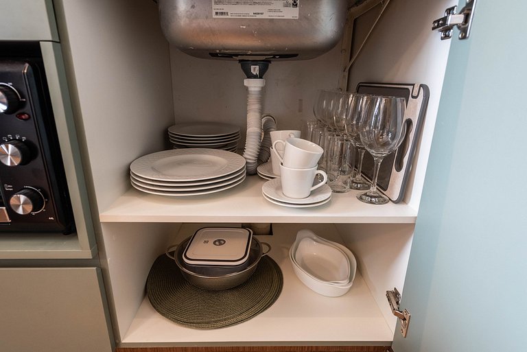 VB/612-2 min Faria Lima+Quarto pvt+A/C+Lava&Seca