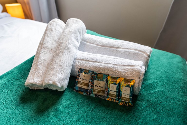 VB/612-2 min Faria Lima+Quarto pvt+A/C+Lava&Seca