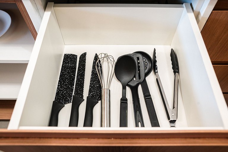 A4/208-Duplex ao lado MorumBIS e Albert Einstein