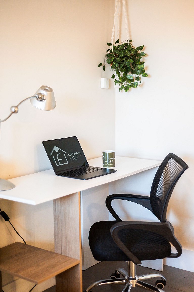 A4/208-Duplex ao lado MorumBIS e Albert Einstein