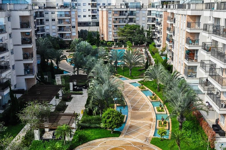 A6/412-Duplex 2 Quartos MorumBIS e Albert Einstein