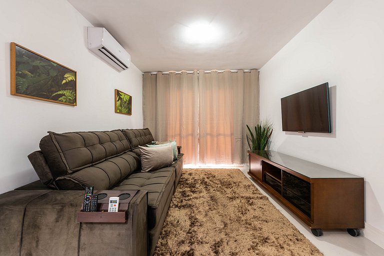 M1/103-Apto Einstein para 6 pessoas com cama King