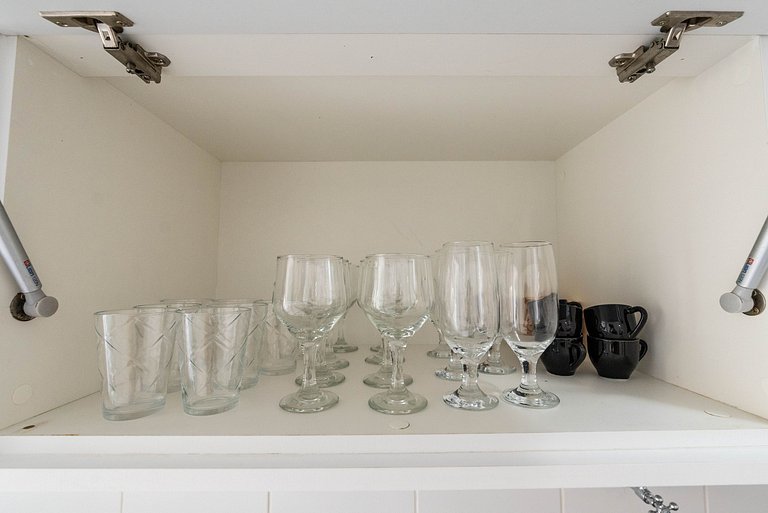 M1/103-Apto Einstein para 6 pessoas com cama King