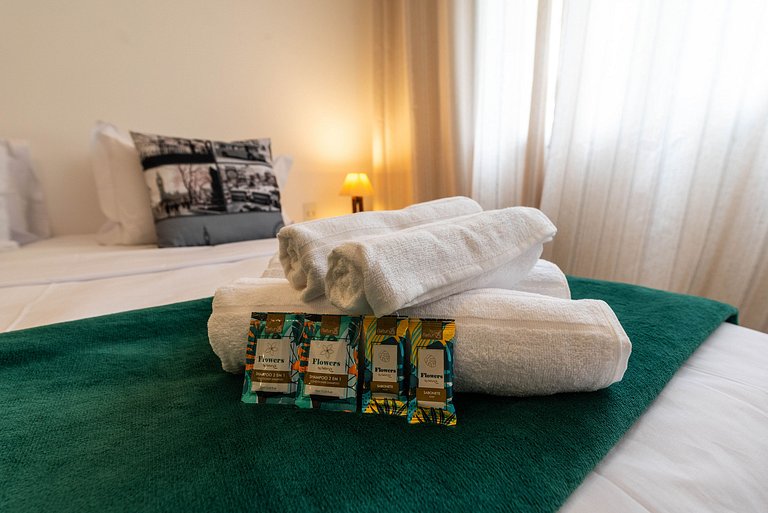 M1/103-Apto Einstein para 6 pessoas com cama King