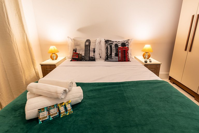 M1/103-Apto Einstein para 6 pessoas com cama King