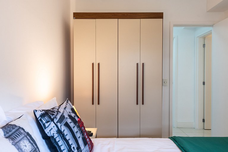 M1/103-Apto Einstein para 6 pessoas com cama King