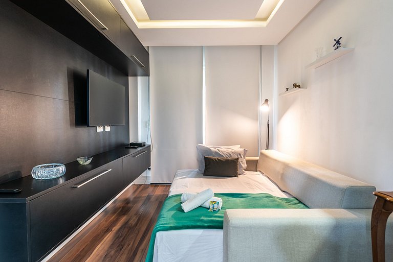 A6/107-Apto MorumBIS e Hosp Einsten com Piscina