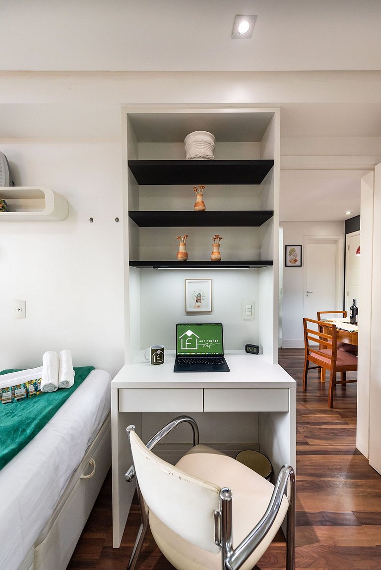 A6/107-Apto MorumBIS e Hosp Einsten com Piscina