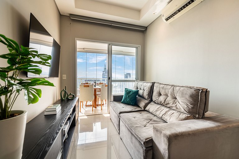 TA/2101-Faria Lima com 2Q, Piscina, 1 Vaga, AC