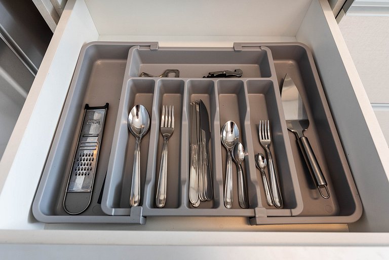 TA/2101-Faria Lima com 2Q, Piscina, 1 Vaga, AC