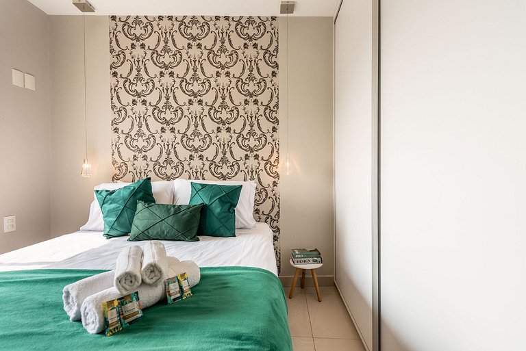 TA/2101-Faria Lima com 2Q, Piscina, 1 Vaga, AC