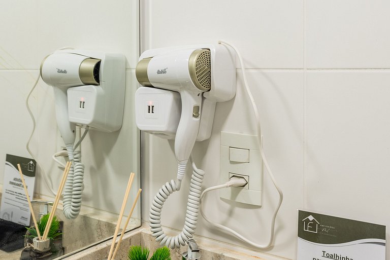 TA/2101-Faria Lima com 2Q, Piscina, 1 Vaga, AC