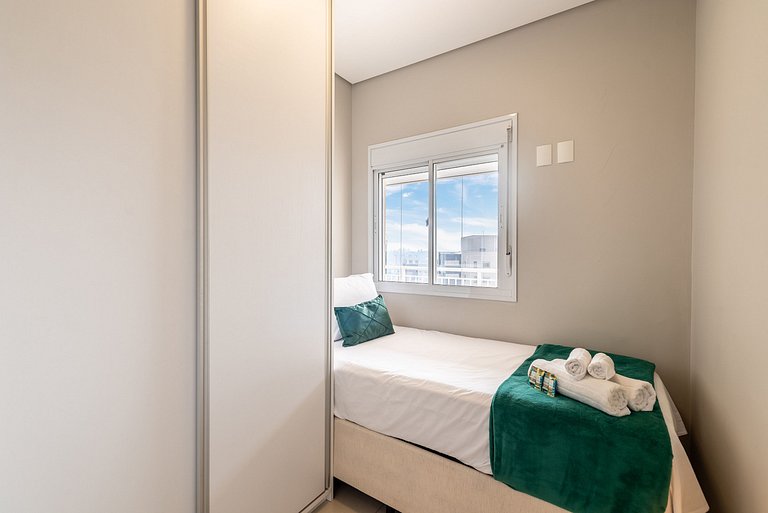 TA/2101-Faria Lima com 2Q, Piscina, 1 Vaga, AC