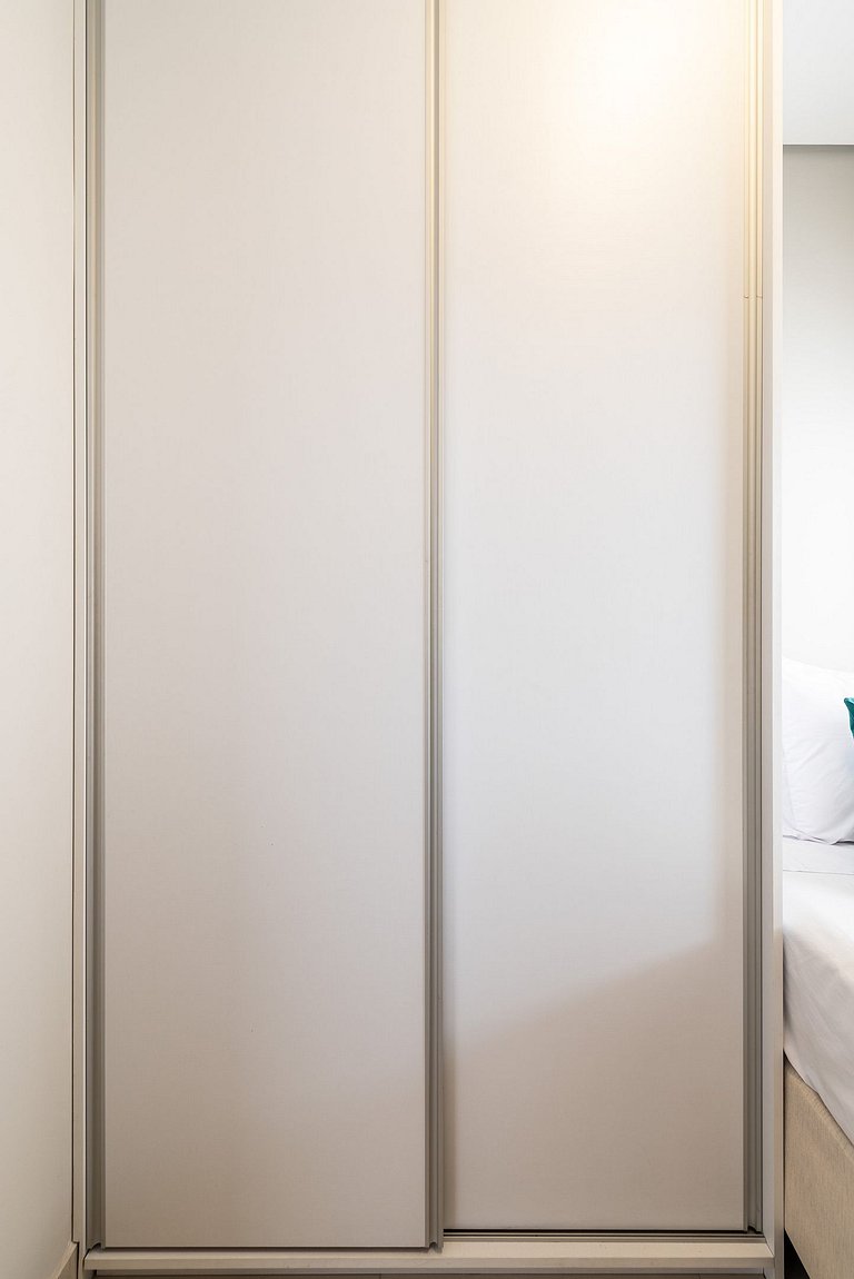 TA/2101-Faria Lima com 2Q, Piscina, 1 Vaga, AC