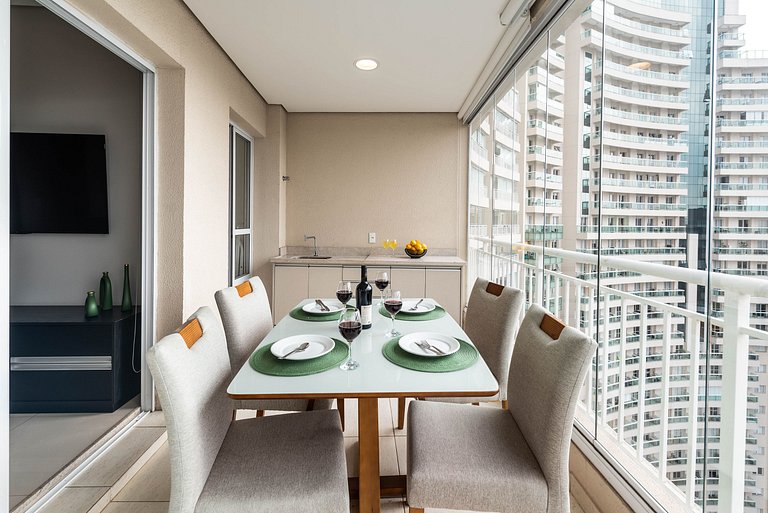 TA/2101-Faria Lima com 2Q, Piscina, 1 Vaga, AC