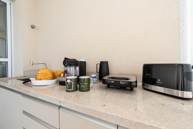 TA/2101-Faria Lima com 2Q, Piscina, 1 Vaga, AC