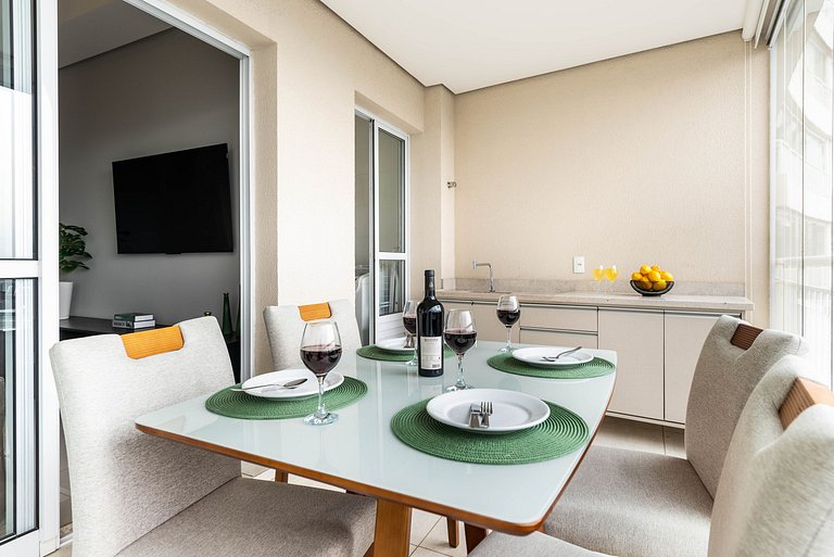 TA/2101-Faria Lima com 2Q, Piscina, 1 Vaga, AC