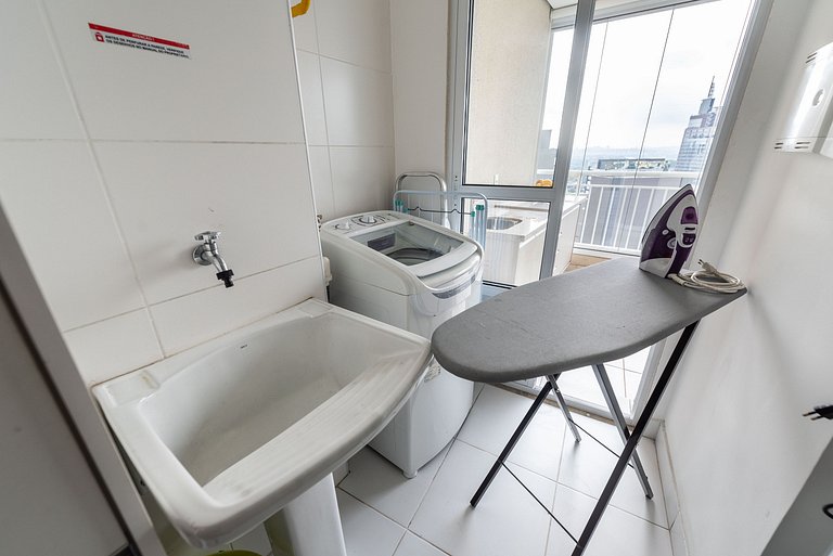 TA/2101-Faria Lima com 2Q, Piscina, 1 Vaga, AC