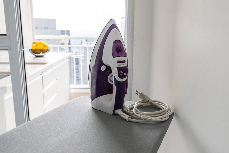 TA/2101-Faria Lima com 2Q, Piscina, 1 Vaga, AC