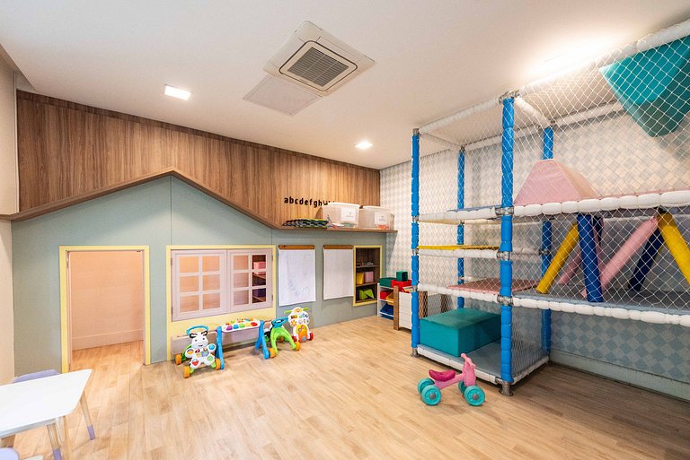 TA/2101-Faria Lima com 2Q, Piscina, 1 Vaga, AC