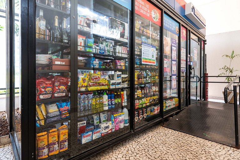 TA/2101-Faria Lima com 2Q, Piscina, 1 Vaga, AC